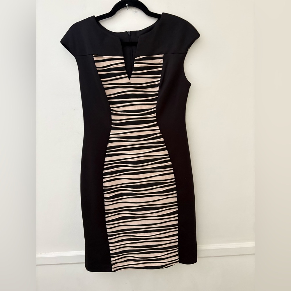 Connected Sleeveless Dress Black/Tan Textured Panel Scuba Stretch - Sz. 6